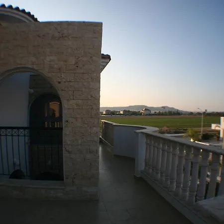 Vilă Troy Legends Villas *